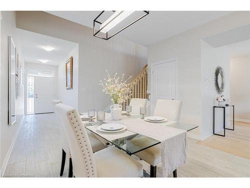 7387 Sherrilee Crescent, Niagara Falls, ON - Indoor Photo Showing Dining Room