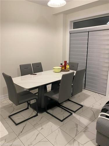 199 Wilmot Road, Brantford, ON - Indoor Photo Showing Dining Room