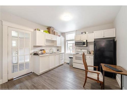 117 William Street, Brantford, ON - Indoor Photo Showing Kitchen