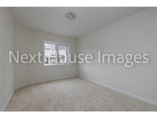 12-8317 Mulberry Drive, Niagara Falls, ON - Indoor Photo Showing Other Room