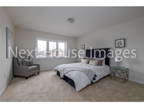 12-8317 Mulberry Drive, Niagara Falls, ON - Indoor Photo Showing Bedroom