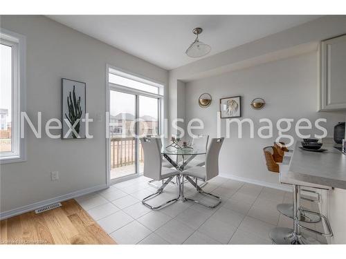 12-8317 Mulberry Drive, Niagara Falls, ON - Indoor Photo Showing Dining Room