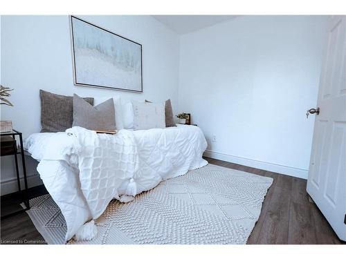 196 Graham Street, Woodstock, ON - Indoor Photo Showing Bedroom