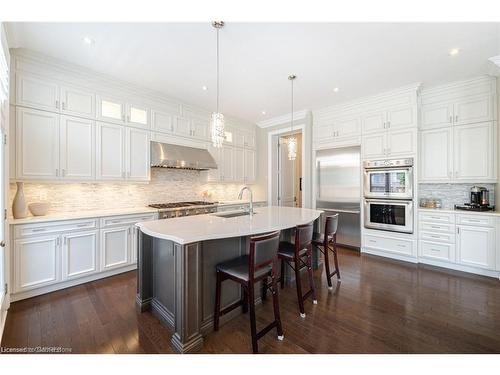 147 Mcwilliams Crescent, Oakville, ON - Indoor Photo Showing Kitchen With Stainless Steel Kitchen With Upgraded Kitchen