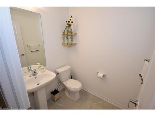 12 Velvet Way, Thorold, ON - Indoor Photo Showing Bathroom