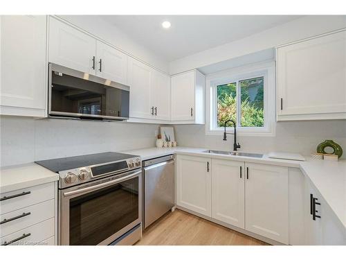 58-5659 Glen Erin Drive, Mississauga, ON - Indoor Photo Showing Kitchen With Stainless Steel Kitchen With Double Sink