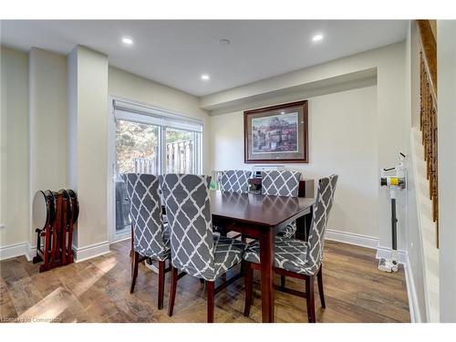 19-2880 Headon Forest Drive, Burlington, ON - Indoor Photo Showing Dining Room