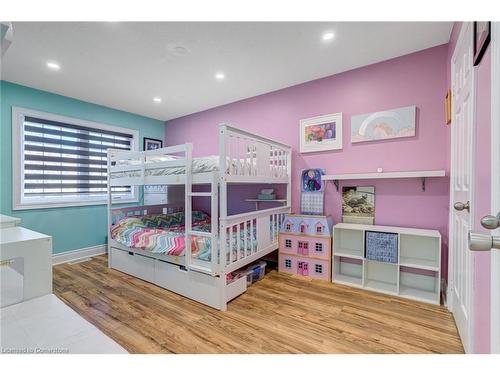 19-2880 Headon Forest Drive, Burlington, ON - Indoor Photo Showing Bedroom