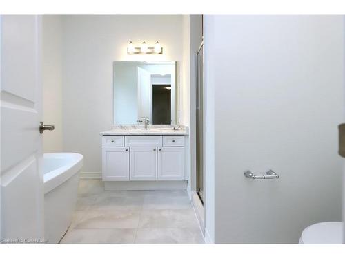 88 Mcbride Trail, Barrie, ON - Indoor Photo Showing Bathroom