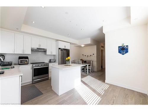 82 William Duncan Road, Toronto, ON - Indoor Photo Showing Kitchen