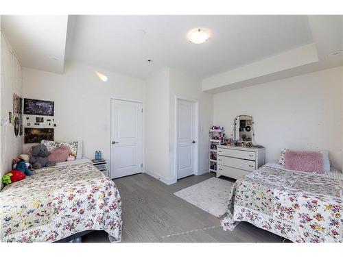 82 William Duncan Road, Toronto, ON - Indoor Photo Showing Bedroom