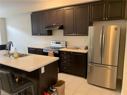 7997 Odell Crescent Court, Niagara Falls, ON - Indoor Photo Showing Kitchen