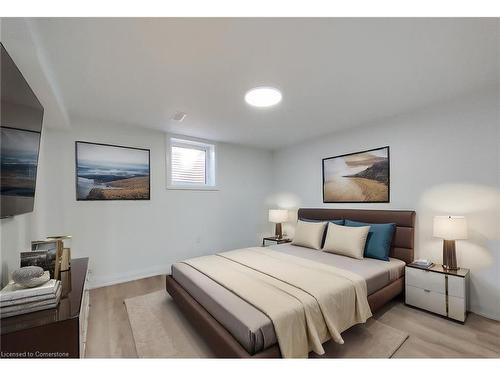 65 Loraine Drive, St. Catharines, ON - Indoor Photo Showing Bedroom