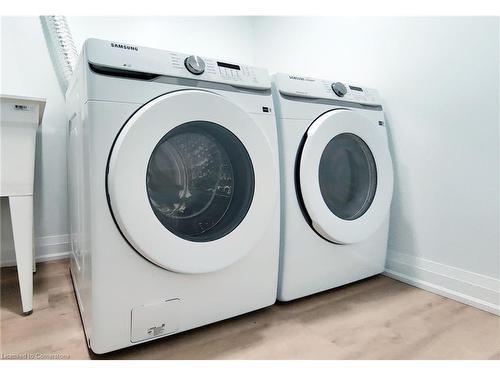 65 Loraine Drive, St. Catharines, ON - Indoor Photo Showing Laundry Room