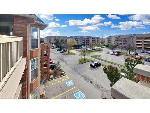 407-4013 Kilmer Drive, Burlington, ON - Outdoor With View