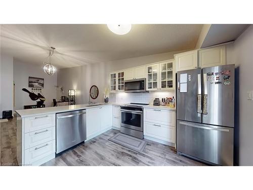 407-4013 Kilmer Drive, Burlington, ON - Indoor Photo Showing Kitchen With Stainless Steel Kitchen