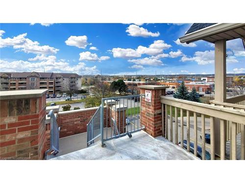 407-4013 Kilmer Drive, Burlington, ON - Outdoor With View