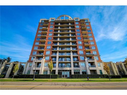 1102-2325 Central Park Drive, Oakville, ON - Outdoor With Balcony With Facade