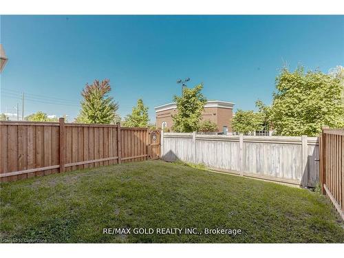 3485 4Th Line, Oak Heights, ON - Outdoor With Backyard