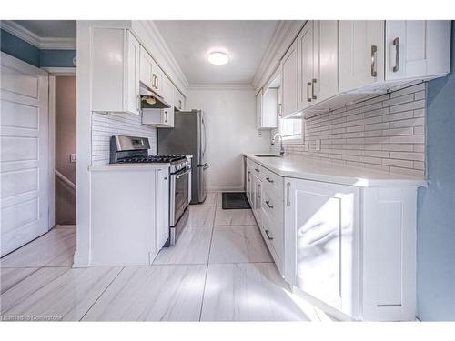 61 Winter Avenue, Cambridge, ON - Indoor Photo Showing Kitchen