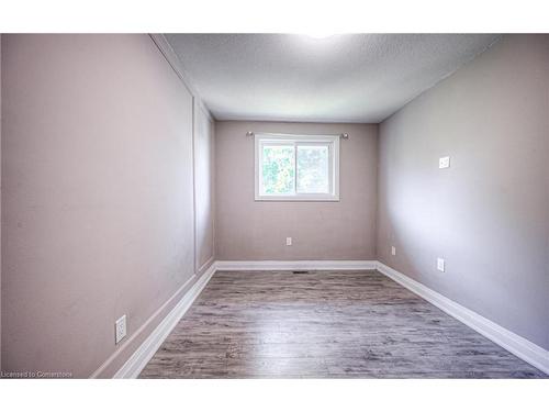 61 Winter Avenue, Cambridge, ON - Indoor Photo Showing Other Room