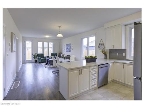 4 Harwood Street, Tillsonburg, ON - Indoor Photo Showing Kitchen