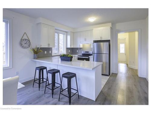 4 Harwood Street, Tillsonburg, ON - Indoor Photo Showing Kitchen