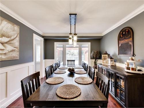 2051 Deer Run Avenue, Burlington, ON - Indoor Photo Showing Dining Room