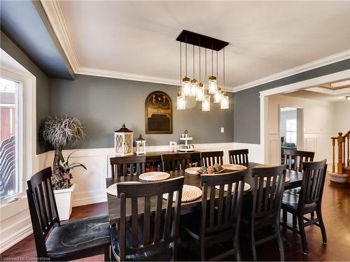 2051 Deer Run Avenue, Burlington, ON - Indoor Photo Showing Dining Room