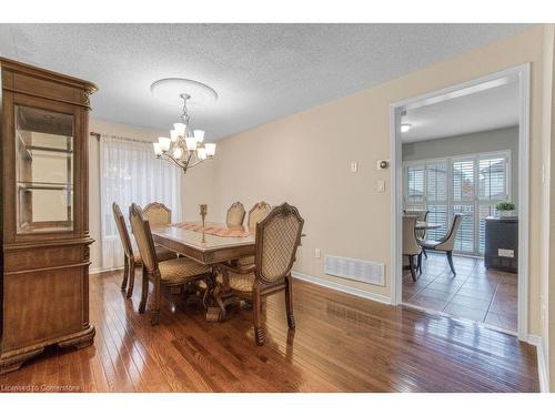 149 Brisdale Drive, Brampton, ON - Indoor Photo Showing Dining Room