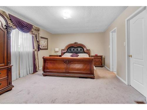 149 Brisdale Drive, Brampton, ON - Indoor Photo Showing Bedroom