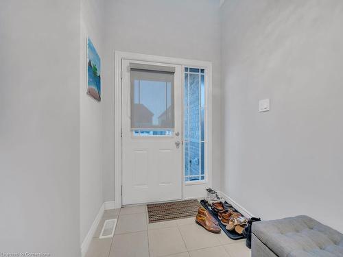 188 Ambrous Crescent, Guelph, ON - Indoor Photo Showing Other Room