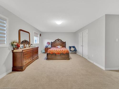 188 Ambrous Crescent, Guelph, ON - Indoor Photo Showing Bedroom