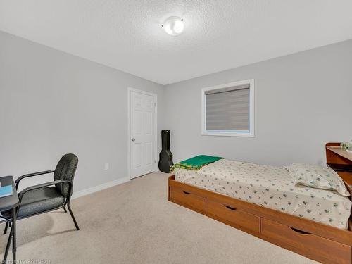 188 Ambrous Crescent, Guelph, ON - Indoor Photo Showing Bedroom