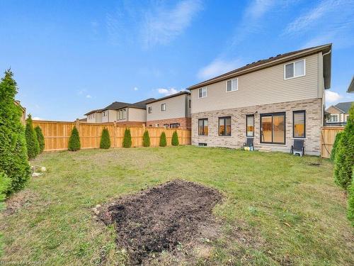 188 Ambrous Crescent, Guelph, ON - Outdoor