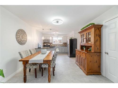 342 Catharine Street N, Hamilton, ON - Indoor Photo Showing Dining Room