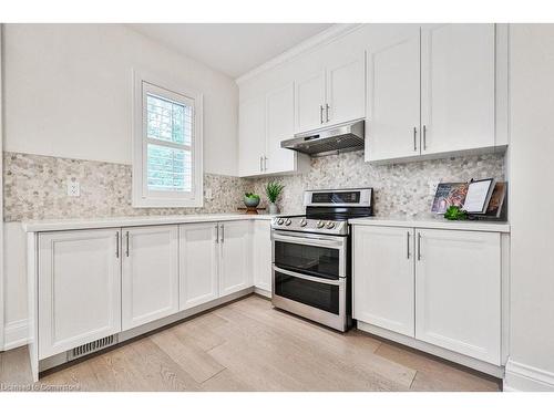 1562 Edencrest Drive, Mississauga, ON - Indoor Photo Showing Kitchen