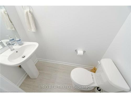 31-1095 Cooke Boulevard, Burlington, ON - Indoor Photo Showing Bathroom