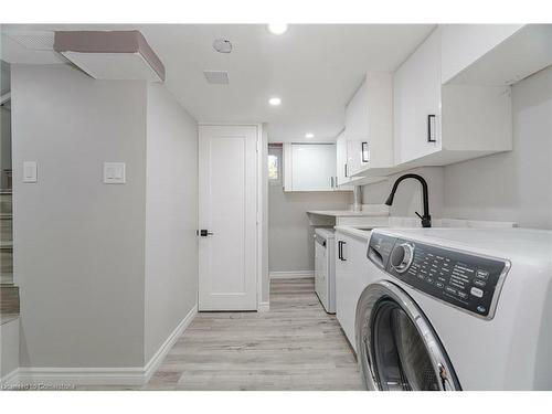 774 Belmont Avenue W, Kitchener, ON - Indoor Photo Showing Laundry Room