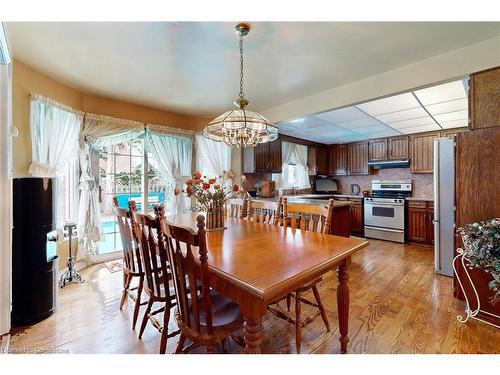 5270 Giacco Court, Mississauga, ON - Indoor Photo Showing Dining Room