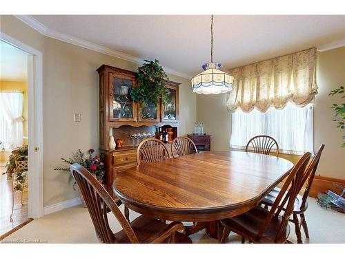 5270 Giacco Court, Mississauga, ON - Indoor Photo Showing Dining Room