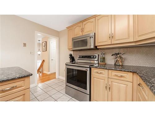 364 Roselawn Place, Waterloo, ON - Indoor Photo Showing Kitchen