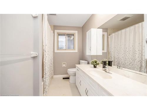 364 Roselawn Place, Waterloo, ON - Indoor Photo Showing Bathroom