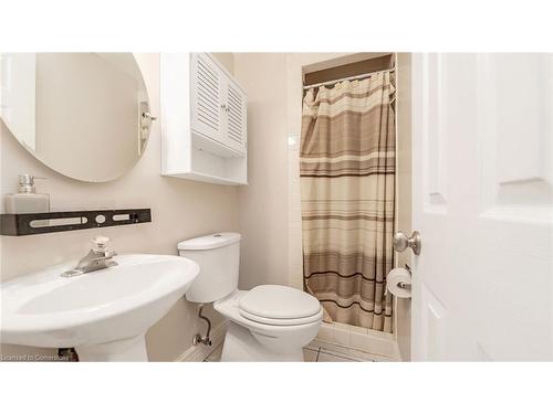 364 Roselawn Place, Waterloo, ON - Indoor Photo Showing Bathroom