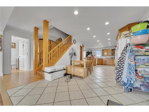 475461 County Road 11 Road, Amaranth, ON - Indoor Photo Showing Other Room