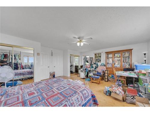 475461 County Road 11 Road, Amaranth, ON - Indoor Photo Showing Bedroom