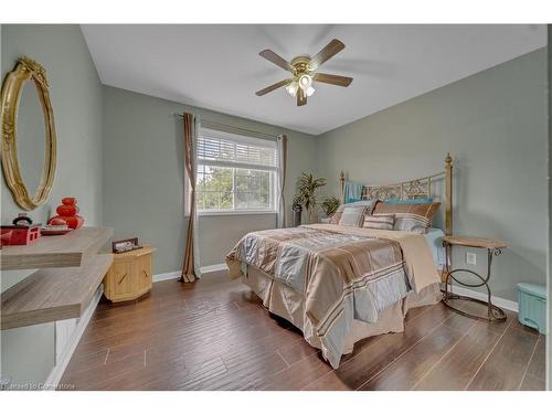 147 Whitwell Drive, Brampton, ON - Indoor Photo Showing Bedroom