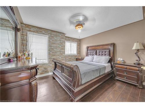 147 Whitwell Drive, Brampton, ON - Indoor Photo Showing Bedroom