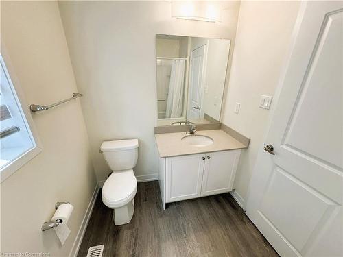 35-7789 Kalar Road, Niagara Falls, ON - Indoor Photo Showing Bathroom