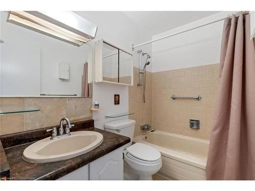 44-6650 Falconer Drive, Mississauga, ON - Indoor Photo Showing Bathroom